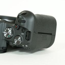 Canon EOS R6 Canon EOS R6