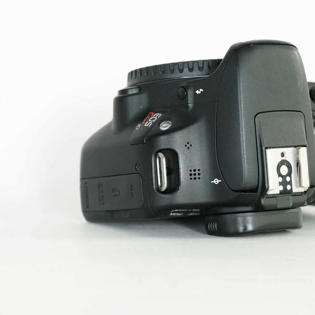 Canon EOS Kiss X7 Canon EOS Kiss X7