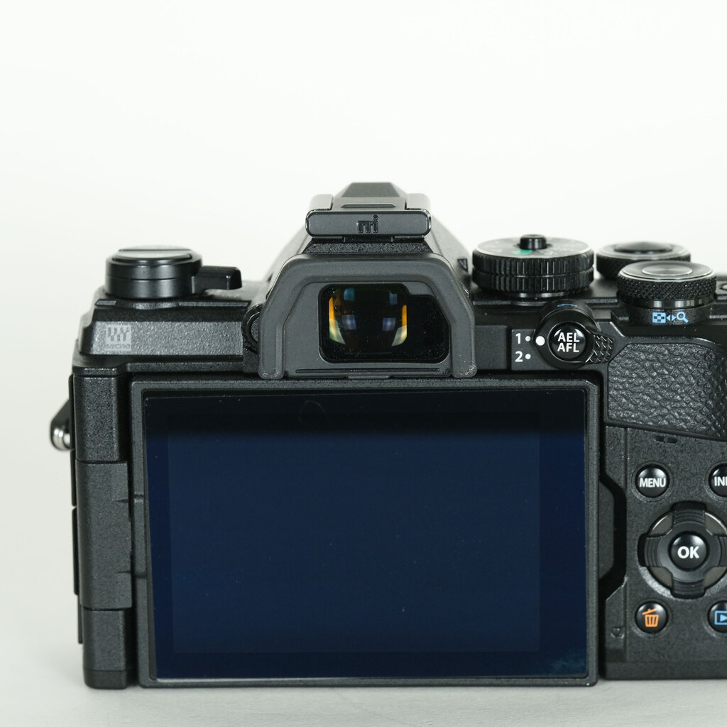 OM SYSTEM OM-5 OM SYSTEM OM-5