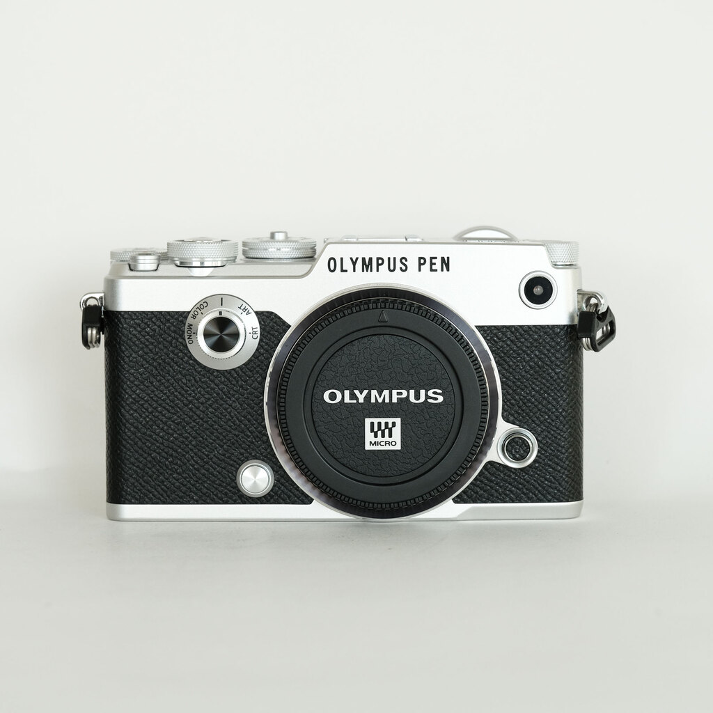 OLYMPUS PEN-F OLYMPUS PEN-F