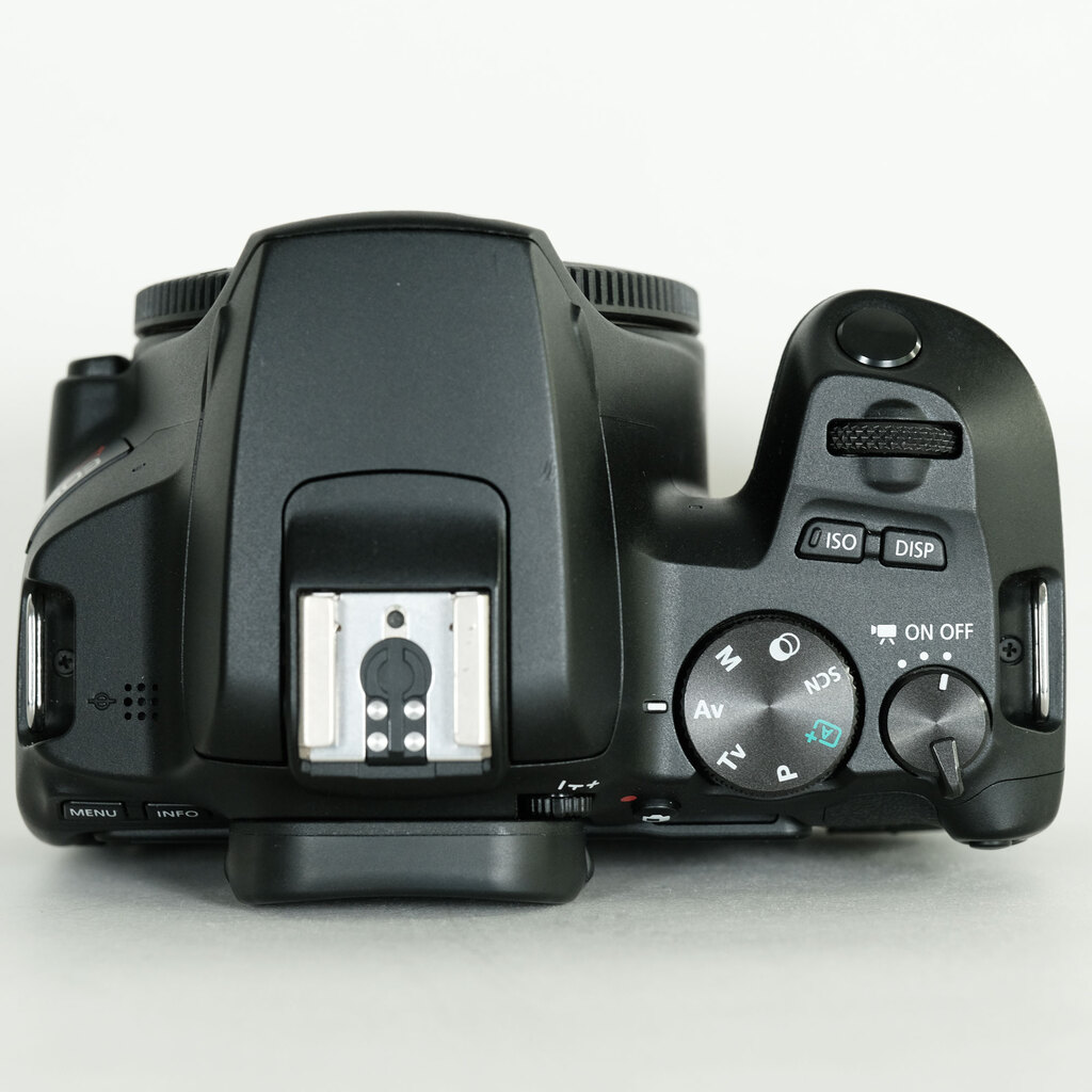 Canon EOS Kiss X10 Canon EOS Kiss X10