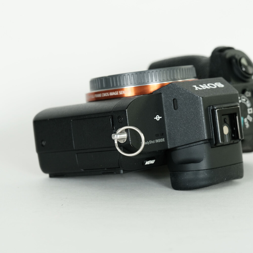 【chuu^^】SONY α7ii ILCE-7M2ボディ【箱入】 良品》SONY α7II ボディ ILCE-7M2（中古カメラの傷について