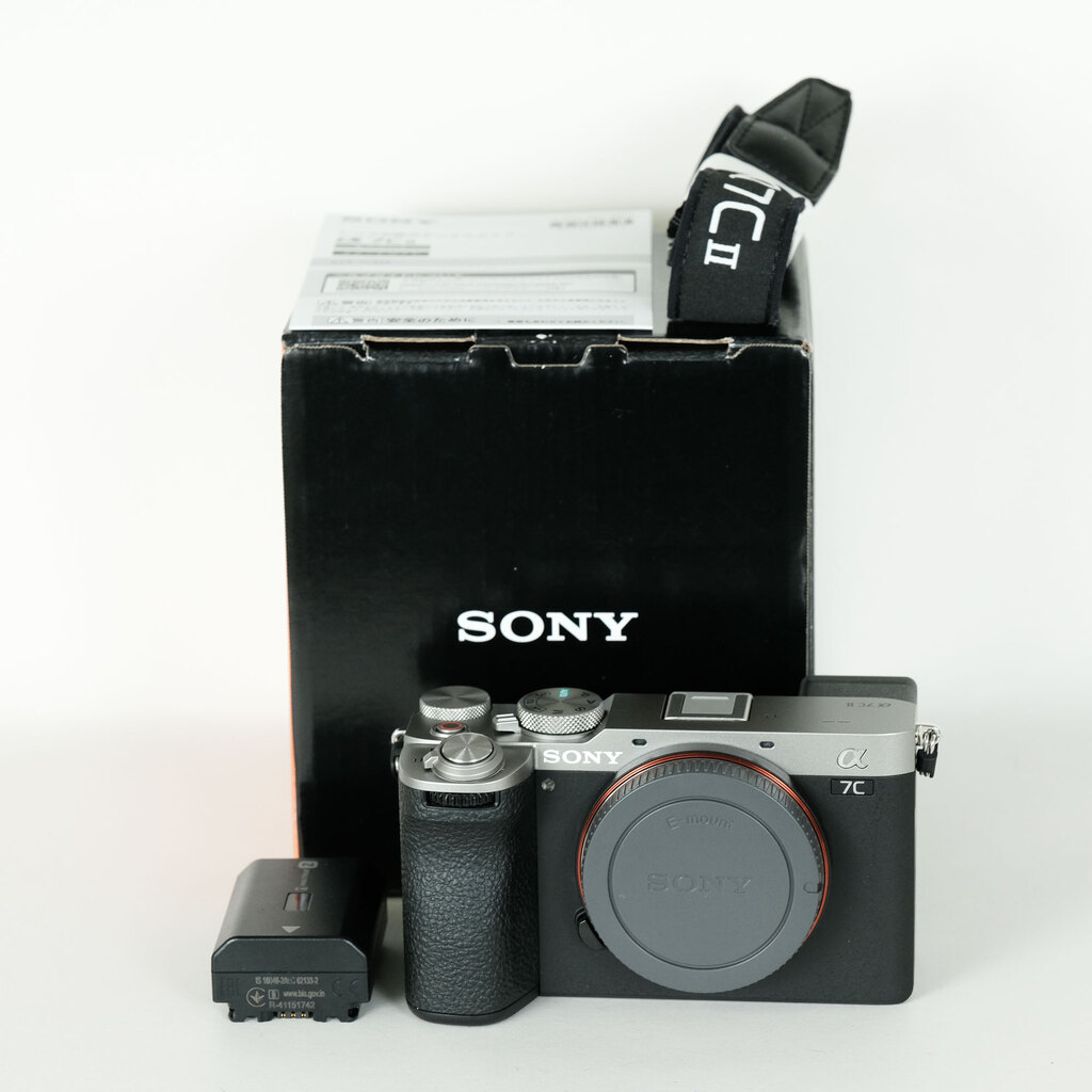 SONY α7C II(ILCE-7CM2) SONY α7C II(ILCE-7CM2)