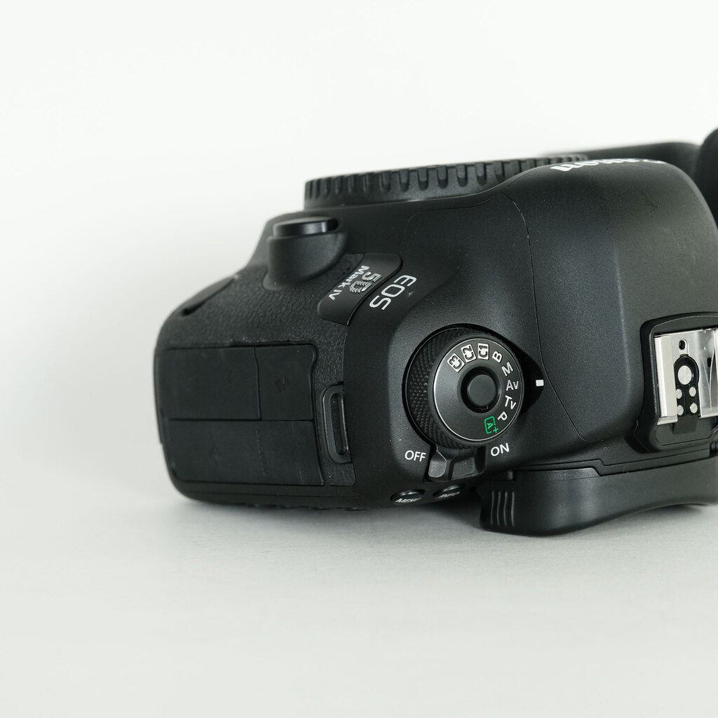 Canon EOS 5D Mark IV Canon EOS 5D Mark IV