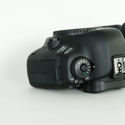 Canon EOS 5D Mark IV Canon EOS 5D Mark IV