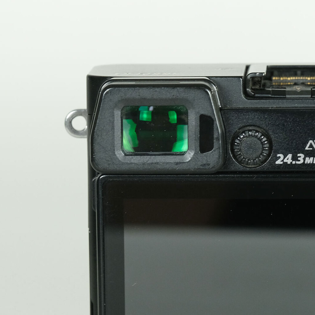 SONY α6000(ILCE-6000) SONY α6000(ILCE-6000)