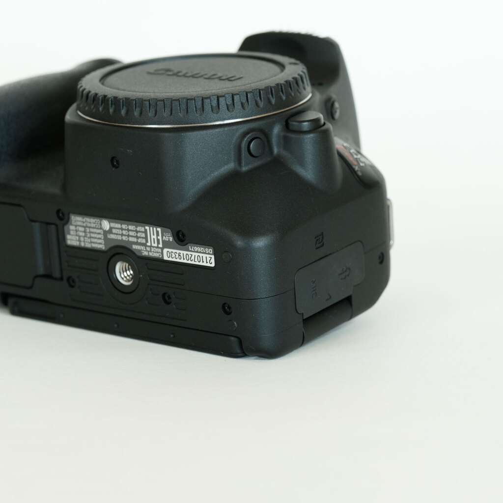 Canon EOS Kiss X9 Canon EOS Kiss X9