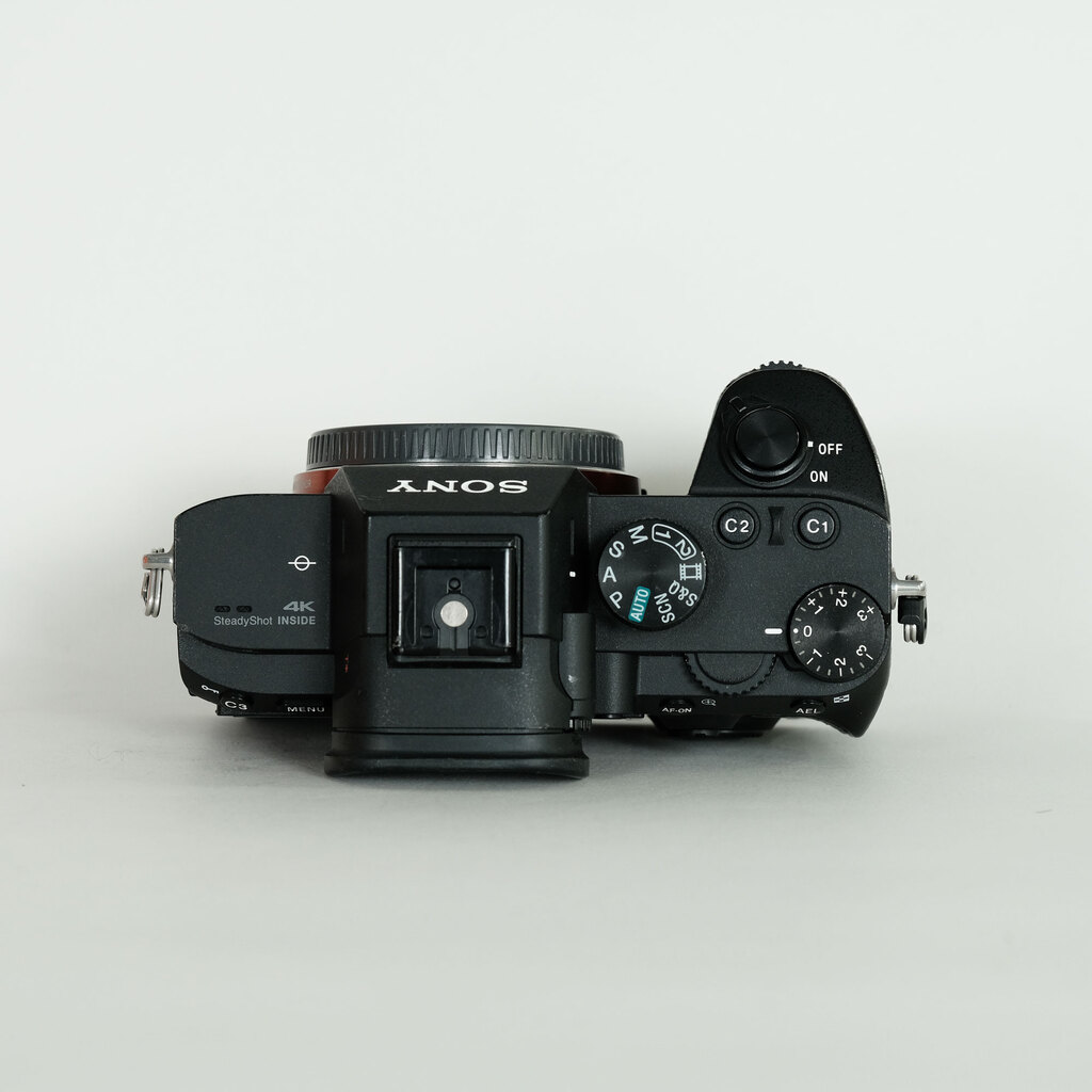 SONY α7 III(ILCE-7M3) SONY α7 III(ILCE-7M3)