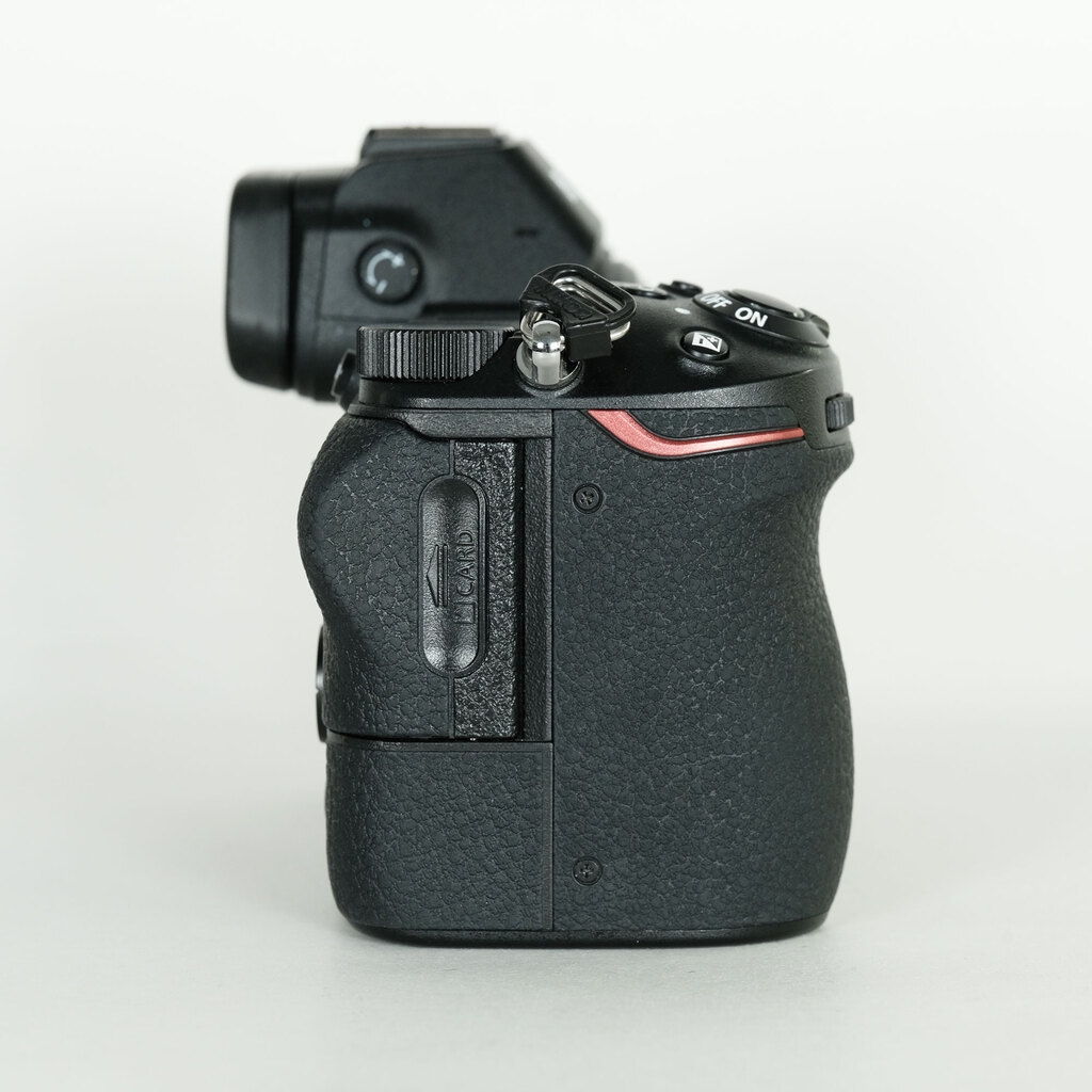 Nikon Z7 美品 シャッターカウント約15000 Nikon Z7 美品 シャッターカウント約15000 Nikon Z7 美品