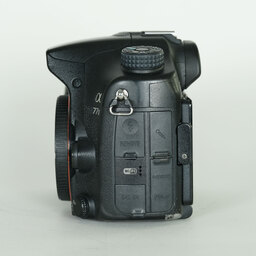 SONY α77IIボディ ILCA-77M2 SONY α77IIボディ ILCA-77M2