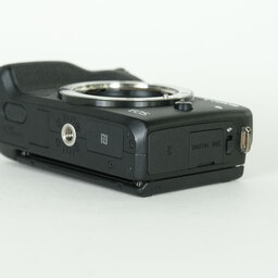 Canon EOS M3 ボディEVFキット ブラック