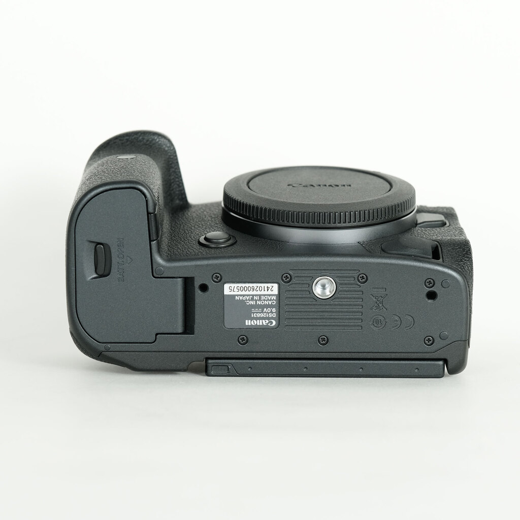 Canon EOS R5 Canon EOS R5