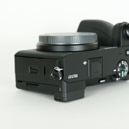 SONY α6700(ILCE-6700) SONY α6700(ILCE-6700)