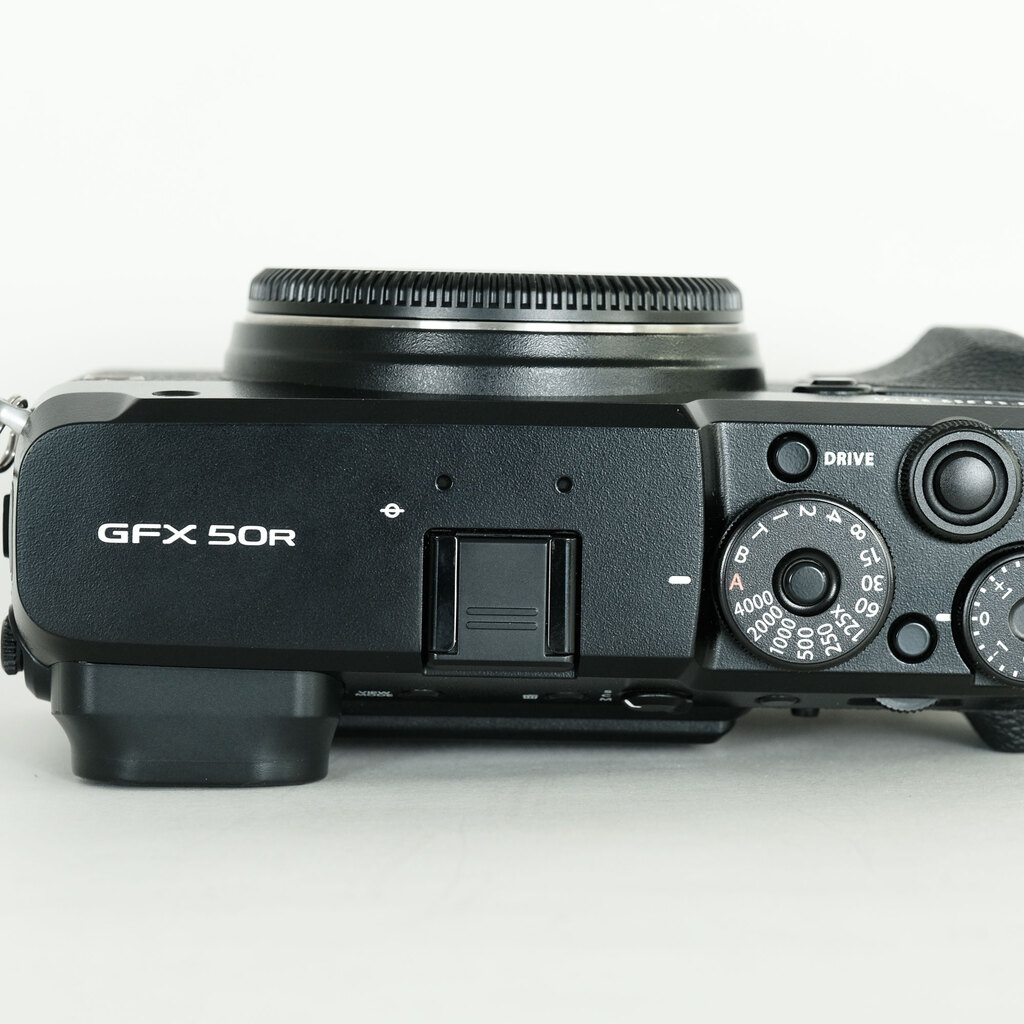 FUJIFILM GFX 50R FUJIFILM GFX 50R