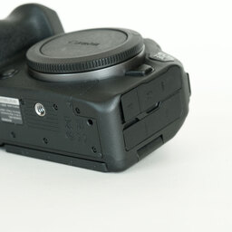 Canon EOS R6 Canon EOS R6