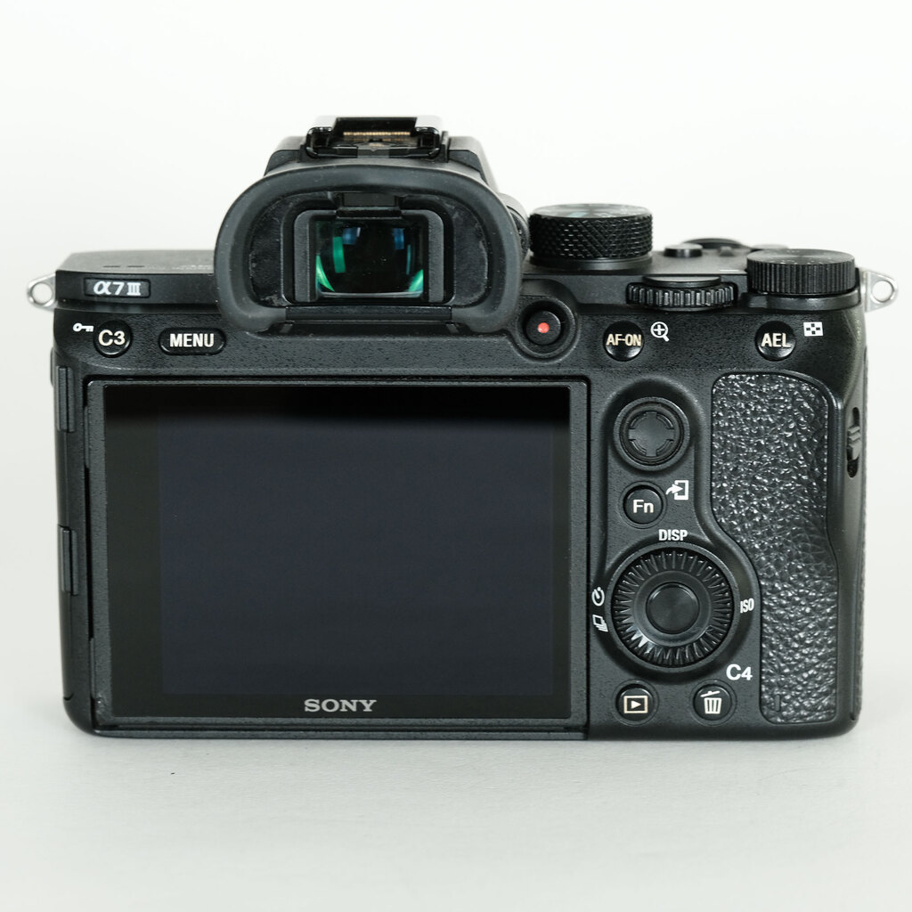 SONY α7 III(ILCE-7M3) SONY α7 III(ILCE-7M3)