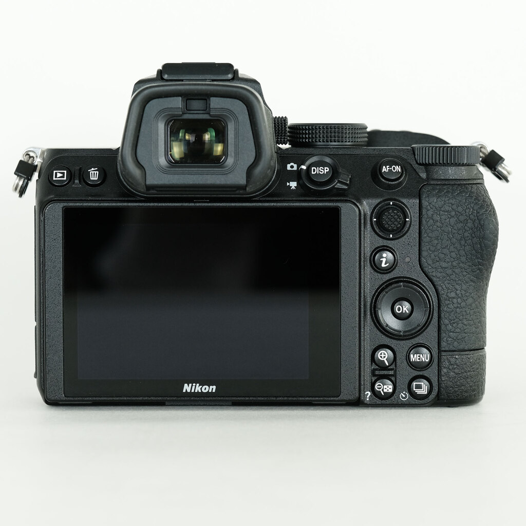 Nikon Z5 Nikon Z5