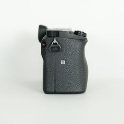 SONY α6300(ILCE-6300) SONY α6300(ILCE-6300)