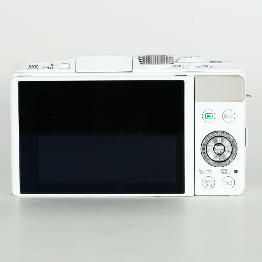 Panasonic　LUMIX G DMC-GF6W ホワイト Amazon.com : Panasonic Lumix Mirrorless Interchangeable Lens