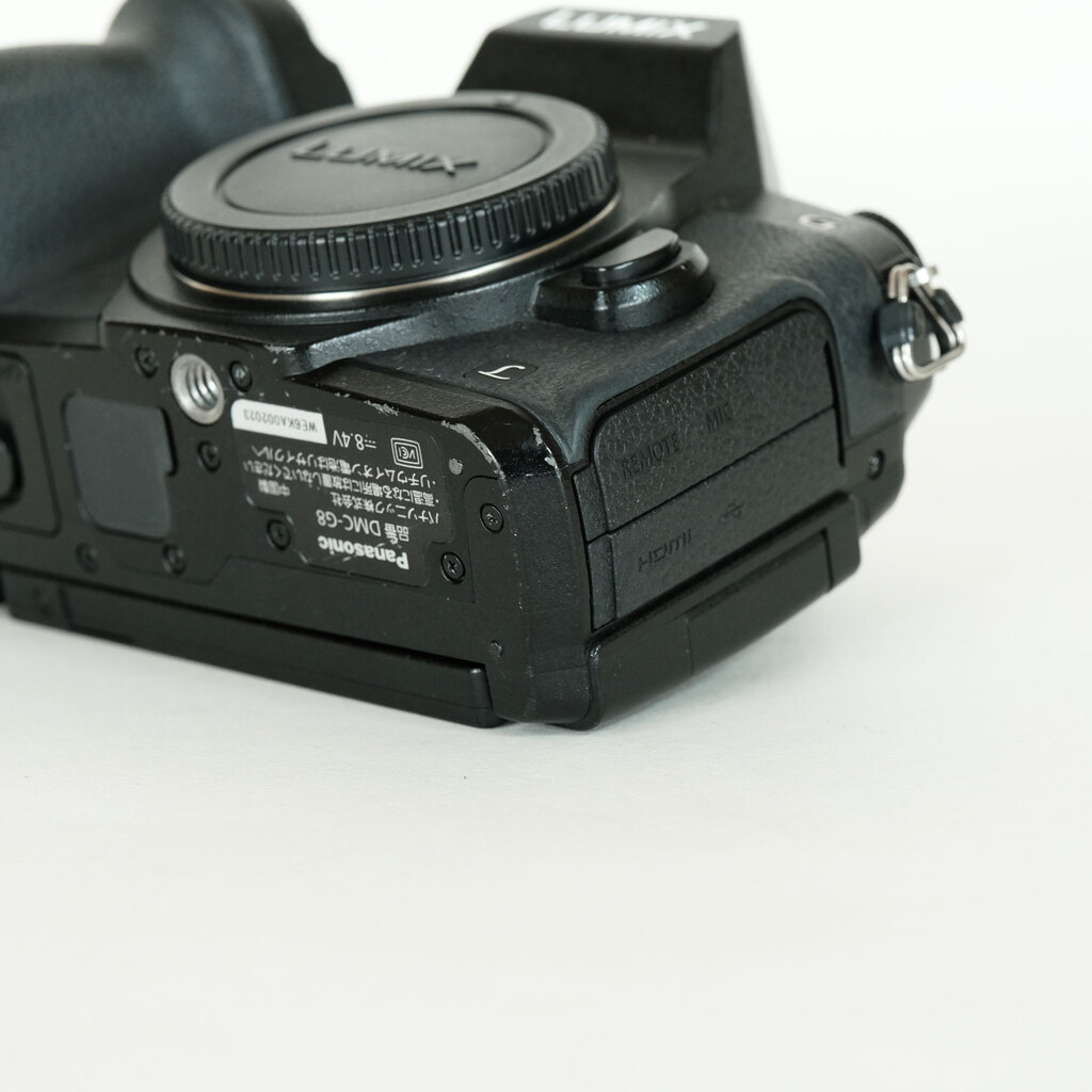 Panasonic LUMIX G8 DMC-G8 ボディ ミラーレス一眼レフカメラ