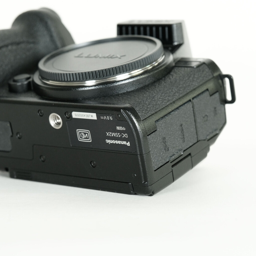 ほぼ新品！迷い出品、突然削除あり！lumix s5iix + 付属品 ほぼ新品！迷い出品、突然削除あり！lumix s5iix + 付属品