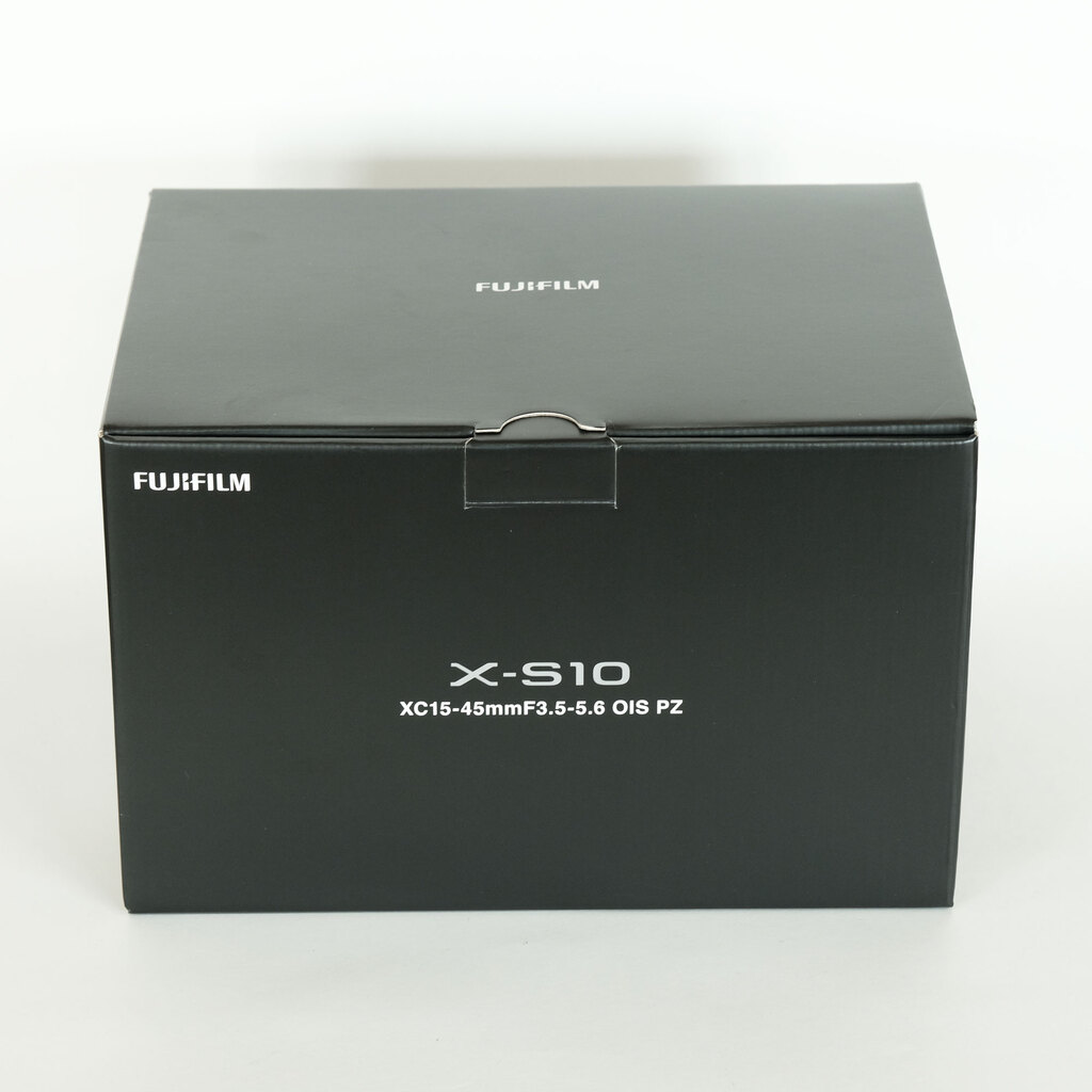 FUJIFILM X-S10の出品 | ONE SCENE（ワンシーン）