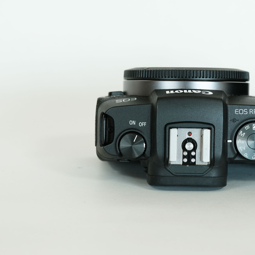 Canon EOS RP Canon EOS RP