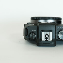 Canon EOS RP Canon EOS RP