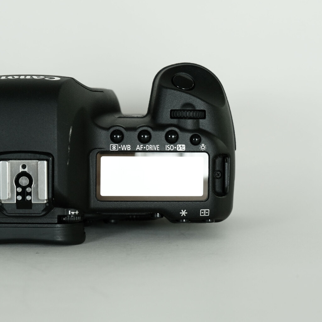 【完動品ですが】Canon 5D MarkⅣ ボディ【ジャンク扱い】 買取】キヤノン EOS 5D MarkIV ボディ | ナニワグループ