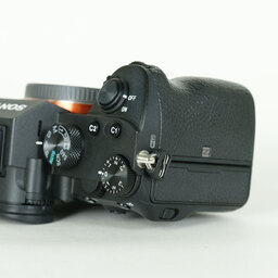 SONY α7 III(ILCE-7M3) SONY α7 III(ILCE-7M3)