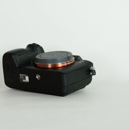 SONY α7 III(ILCE-7M3) SONY α7 III(ILCE-7M3)