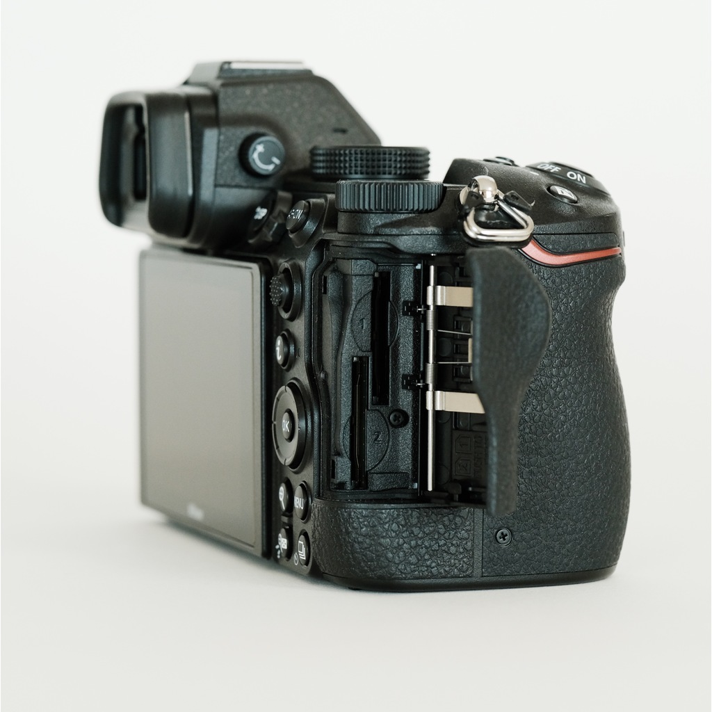 【最終値下げ／23日で希望者いない場合は出品取り下げます】Nikon Z 5 Nikon Z5の出品 | ONE SCENE（ワンシーン）