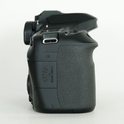 Canon EOS 80D Canon EOS 80D