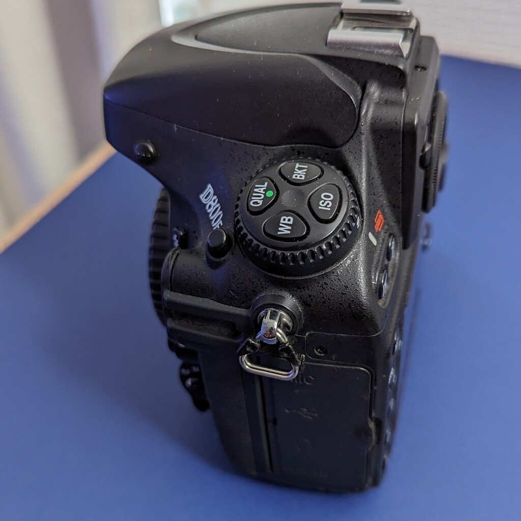 Nikon D800Eの出品 | ONE SCENE（ワンシーン）