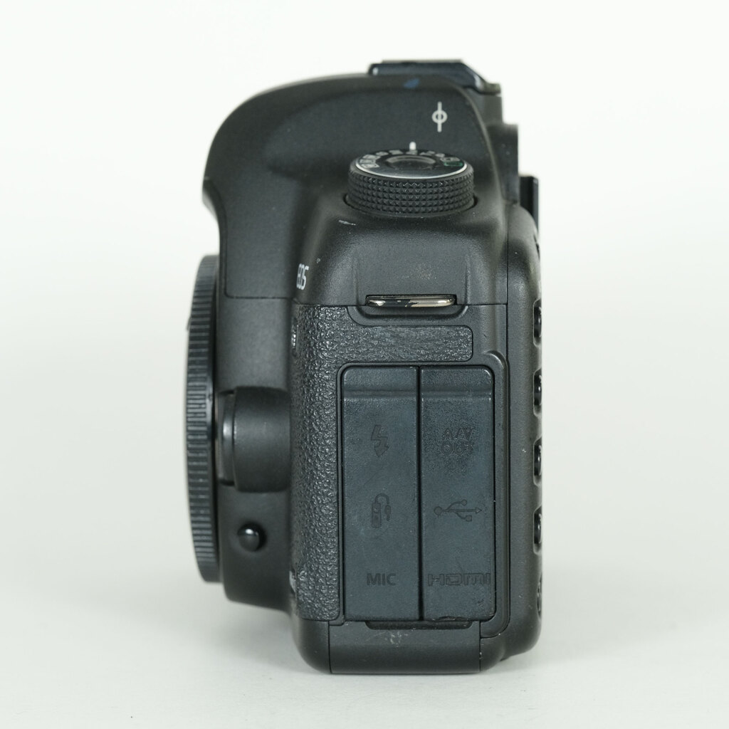 Canon EOS 5D MarkII ボディ Canon EOS 5D MarkII ボディ