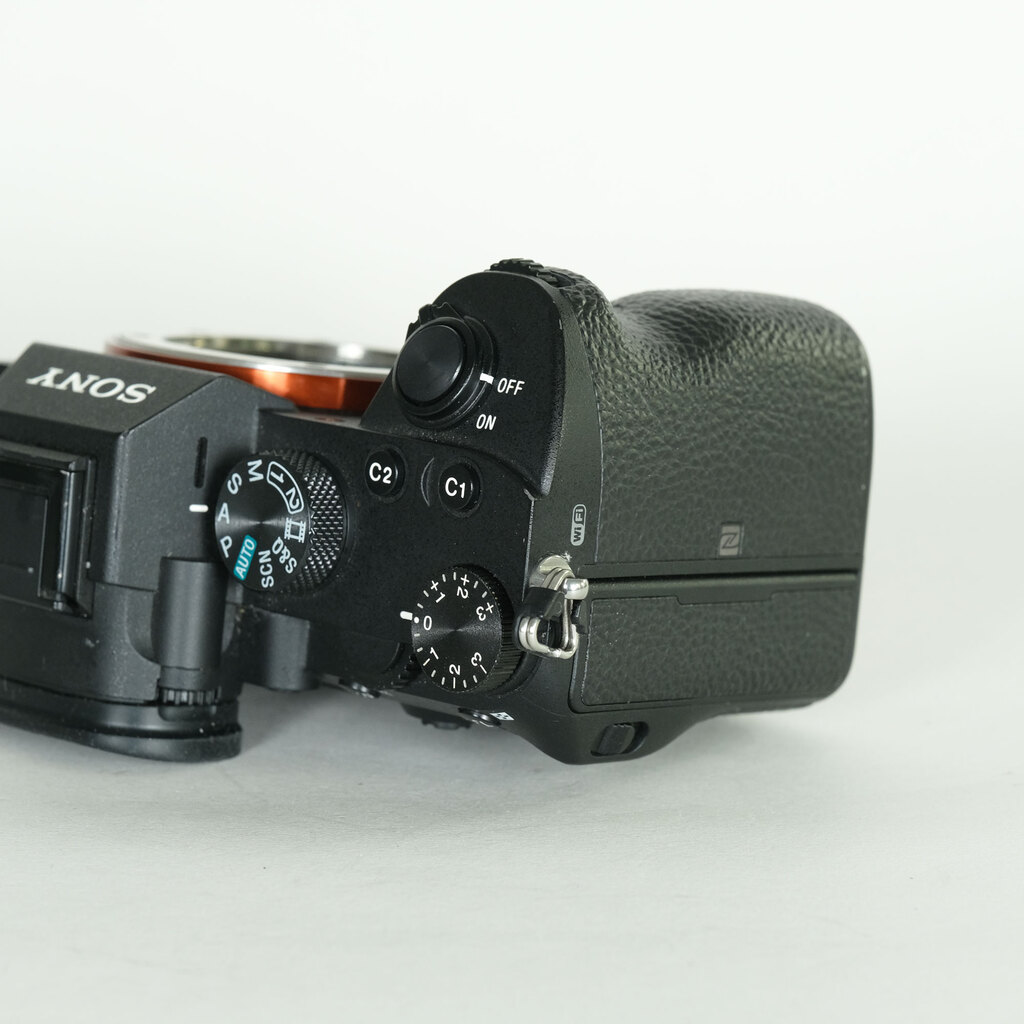 SONY α7 III(ILCE-7M3) SONY α7 III(ILCE-7M3)