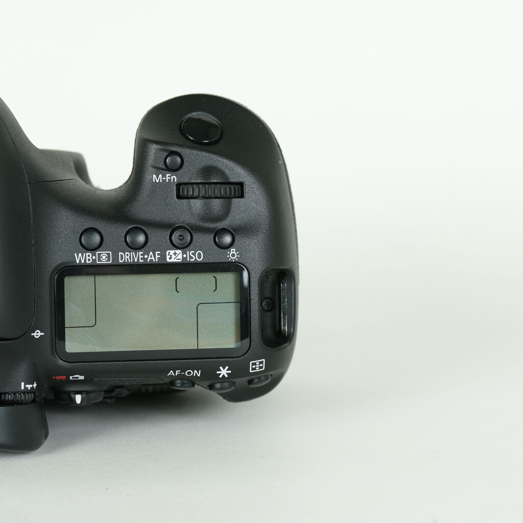Canon EOS 7D Mark II