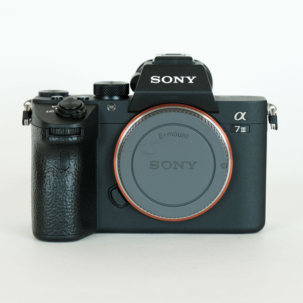 SONY α7 III(ILCE-7M3) SONY α7 III(ILCE-7M3)