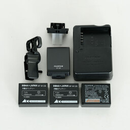 FUJIFILM X-H1 FUJIFILM X-H1
