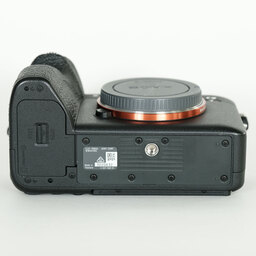 SONY α7RIV ボディ ILCE-7RM4A   【後期モデル 液晶下部にSONYロゴなし】 SONY α7RIV ボディ ILCE-7RM4A   【後期モデル 液晶下部にSONYロゴなし】