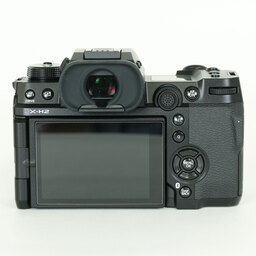 FUJIFILM X-H2