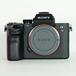 SONY α7 III(ILCE-7M3) SONY α7 III(ILCE-7M3)