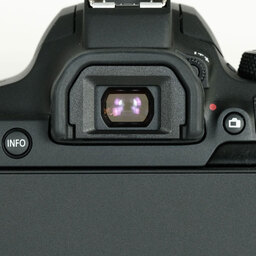 Canon EOS Kiss X10i Canon EOS Kiss X10i