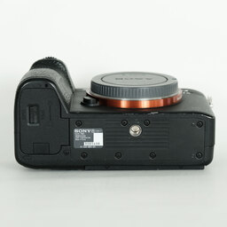 SONY α7 III(ILCE-7M3) SONY α7 III(ILCE-7M3)