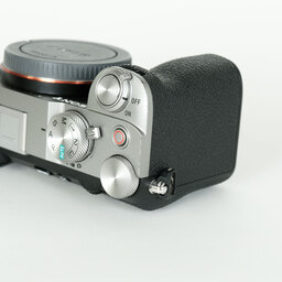 SONY α7C II(ILCE-7CM2) SONY α7C II(ILCE-7CM2)