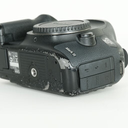 Canon EOS 5D Mark III Canon EOS 5D Mark III