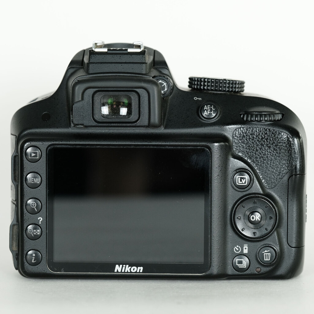 Nikon D3300 Nikon D3300