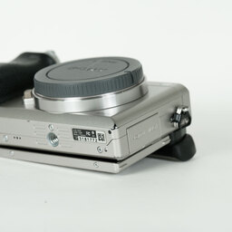 SONY α6000(ILCE-6000) SONY α6000(ILCE-6000)