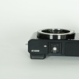 SONY α6000(ILCE-6000) SONY α6000(ILCE-6000)