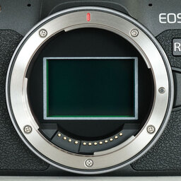 Canon EOS R8 Canon EOS R8